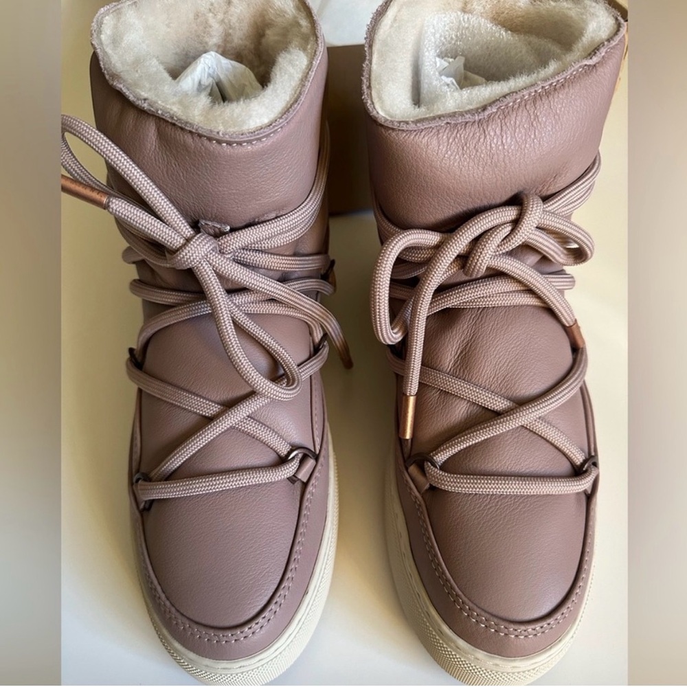 Inuikii Mauve Lace-Up Plush Winter Boots